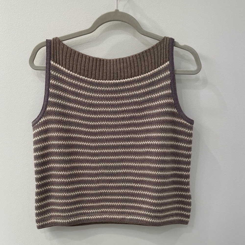 St. John Sport pullover sweater vest